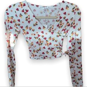 Cute Floral Top - NWT